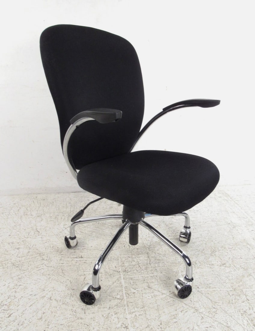 Unique Vintage Five Wheel Office Chair (1 of 9)