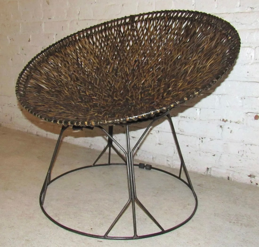Round Wicker Chair - 4
