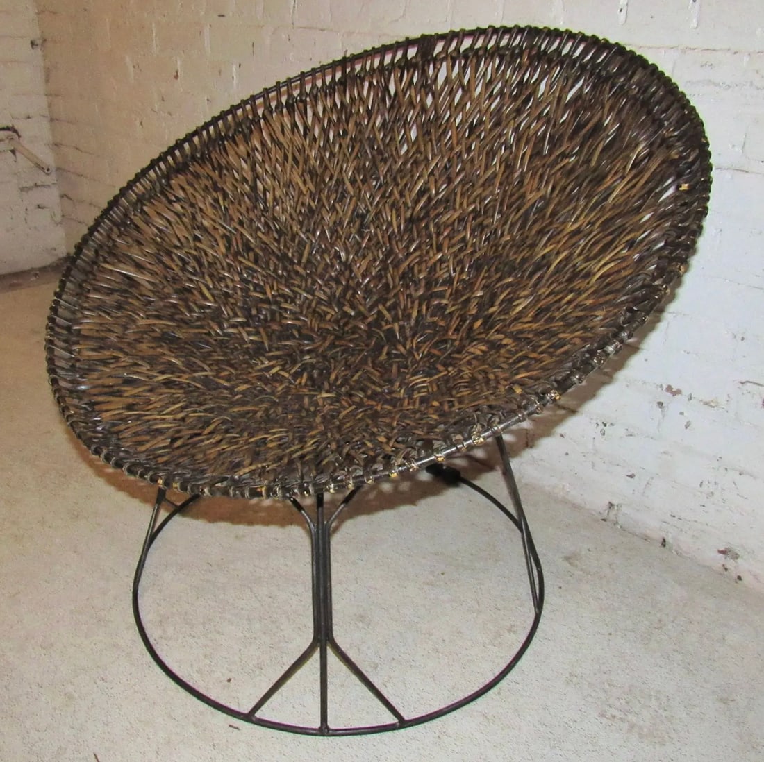 Round Wicker Chair - 5