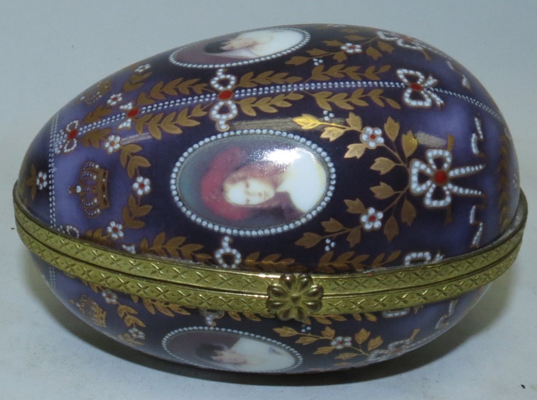 Limoges China Porcelain Egg, Jewelry Box 2.5" x 4": Est. Shipping = $ 10 to USA
