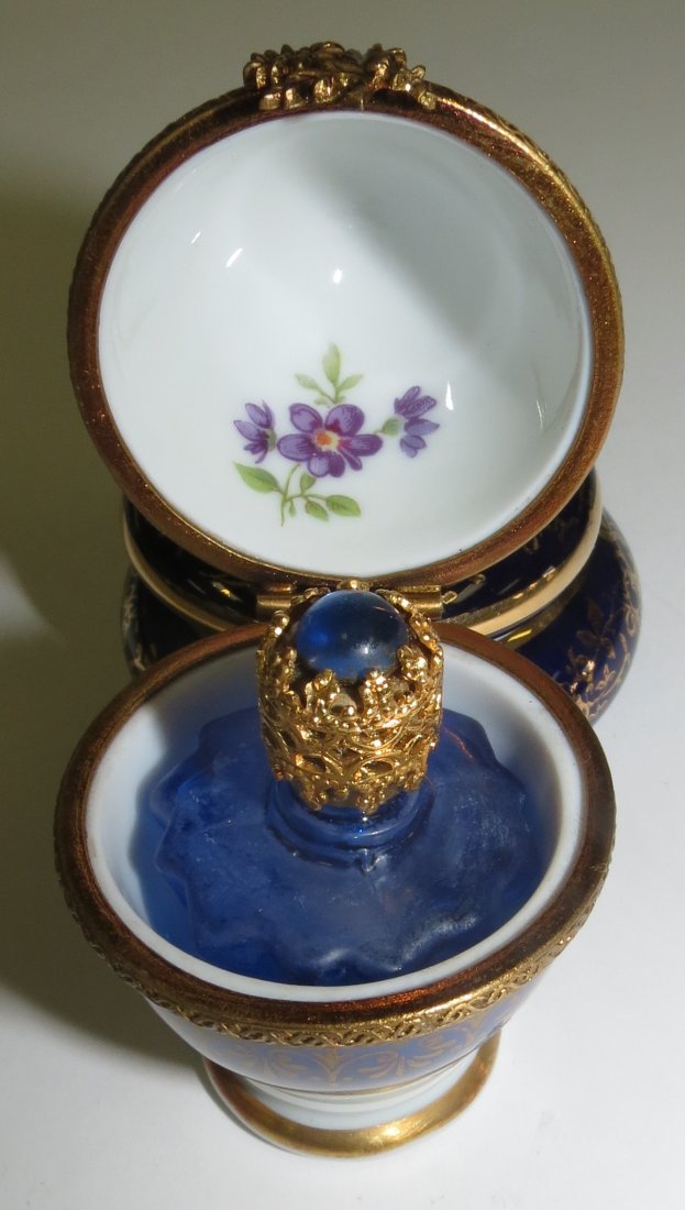 Limoges Porcelain Pill Box: Est. Shipping = $12 to USA