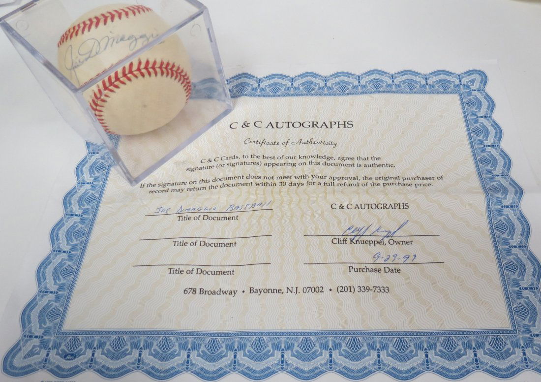 Joe DiMaggio signed baseball with Certificate (1 of 1)
