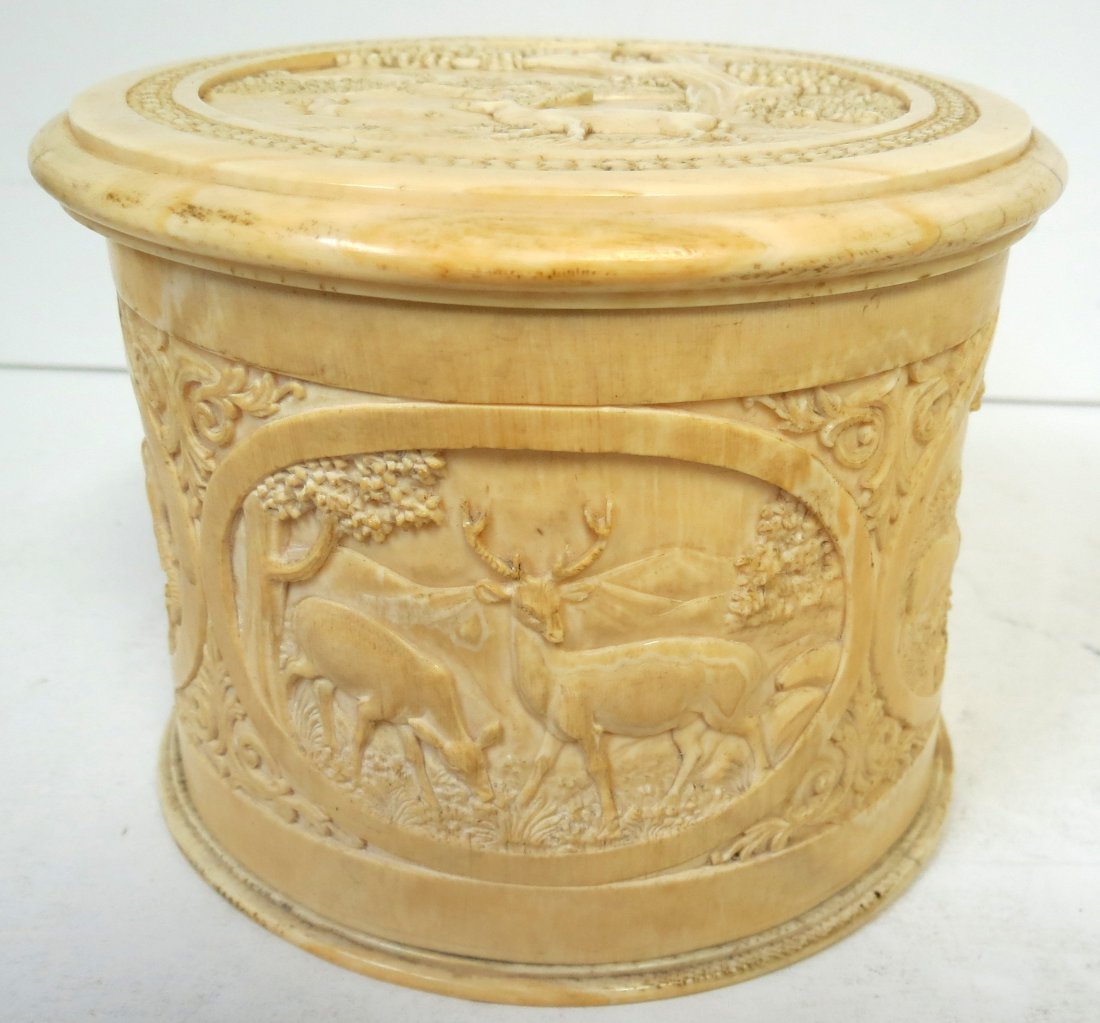 Ivory Box Nice Carving H: 3.7" Diam: 4.5" (1890) (1 of 5)