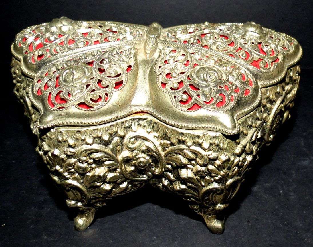 Nice Music and jewelry Box "Dr. Zhivago" (1 of 2)