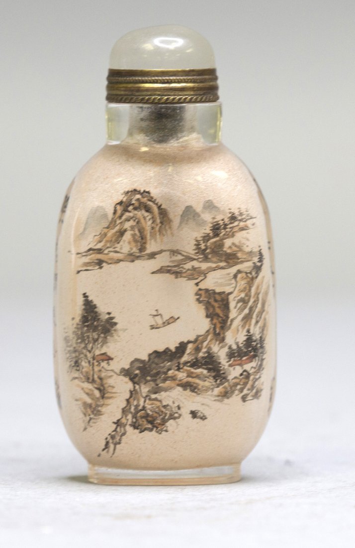 A PEKING GLASS INSIDE PAINTED SNUFF BOTTLE (1 of 5)