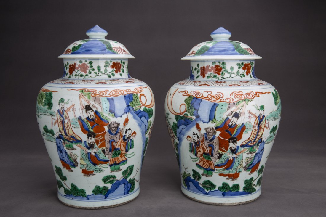 A PAIR OF WUCAI JARS AND COVERS (1 of 6)