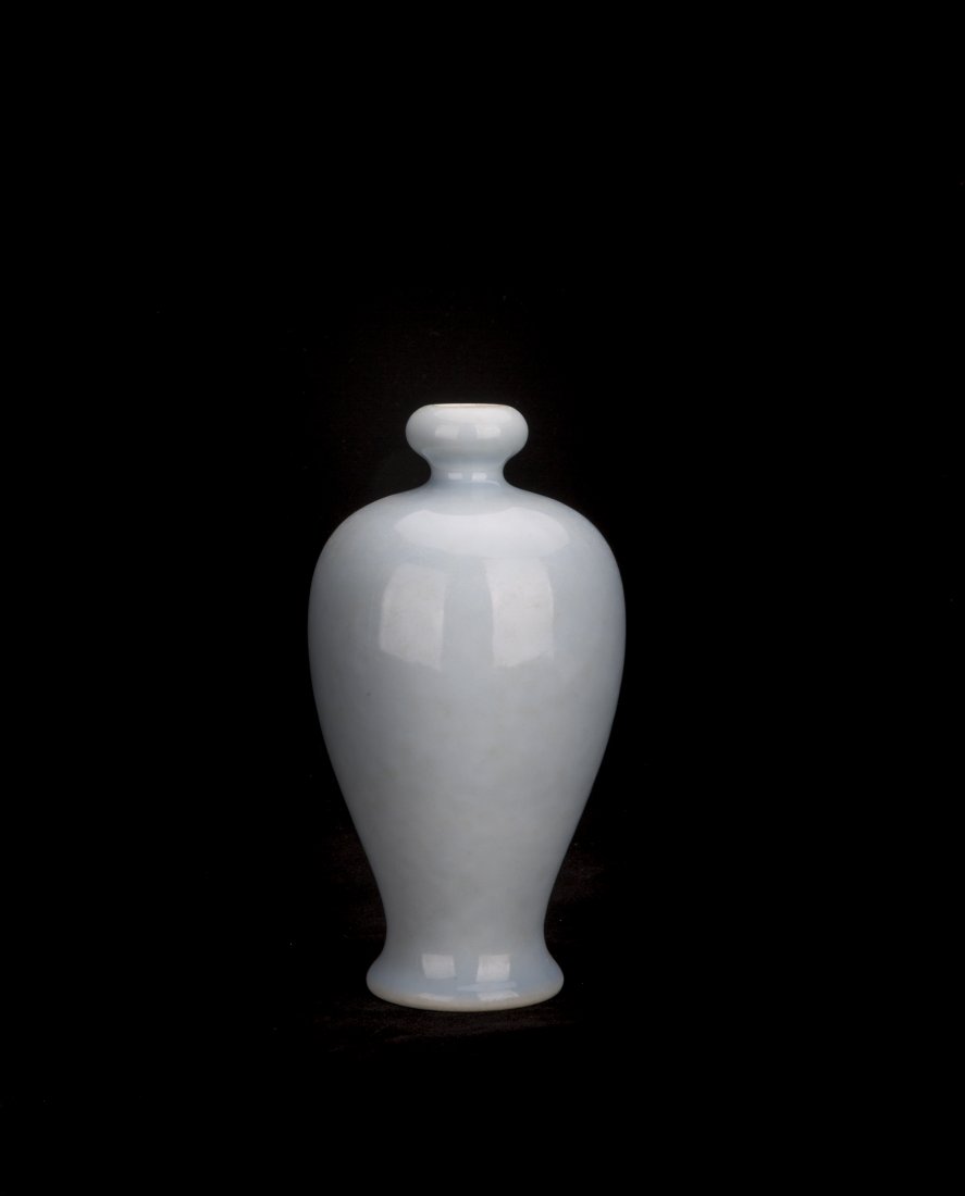 A CLAIR-DE-LUNE-GLAZED VASE (1 of 3)