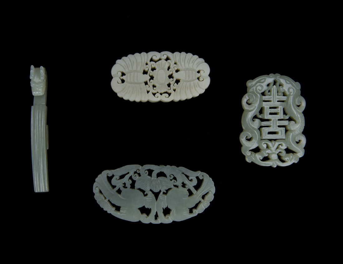A ADE BELT HOOK AND THREE JADE PLAQUES (1 of 5)