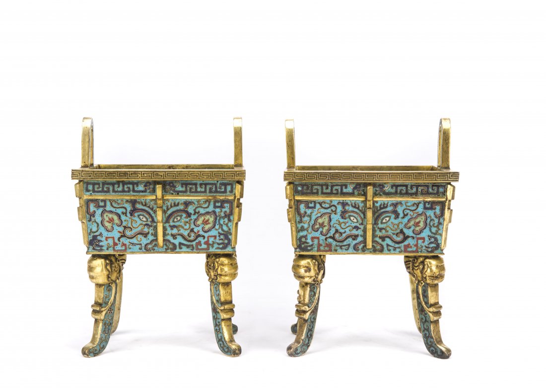 A PAIR OF CHINESE CLOSIONNE ENAMEL SQUARE CENSERS (1 of 5)