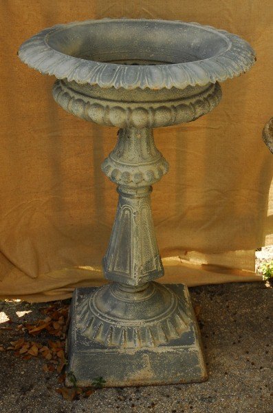 Iron garden planter . H: 35" D: 23" (1 of 1)