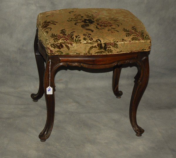 19th c. Louis XV carved walnut bench. H: 21" W: 20" D: (1 of 2)