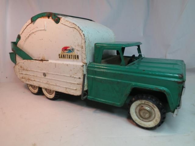 structo garbage truck