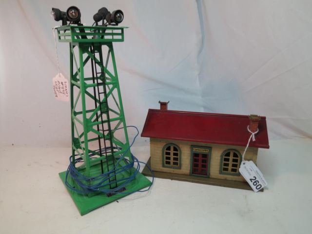 Lioneltown Metal No. 127 Station and Lionel No.: 395 Flood Light Tower