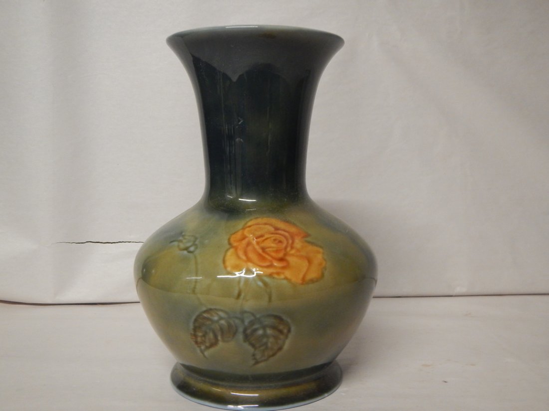 Wade Vase Dec 19 2018 Rapoza Auctions In Ma
