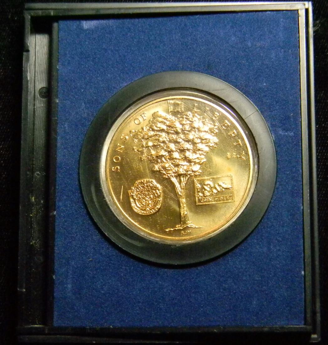 American Revolution Bicentennial Commemorative Medal, (1 of 2)