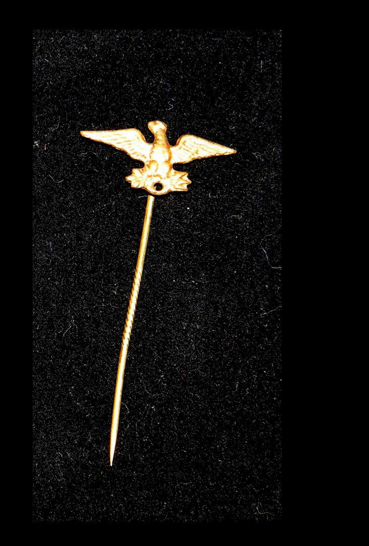 WWII US Army Col. Stick Pin: Old style eagle stick pin for a tie; WWII era.