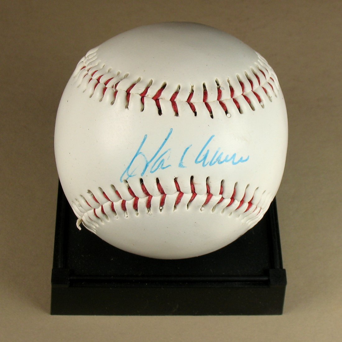 Hank Aaron Autographed Baseball with case (1 of 1)