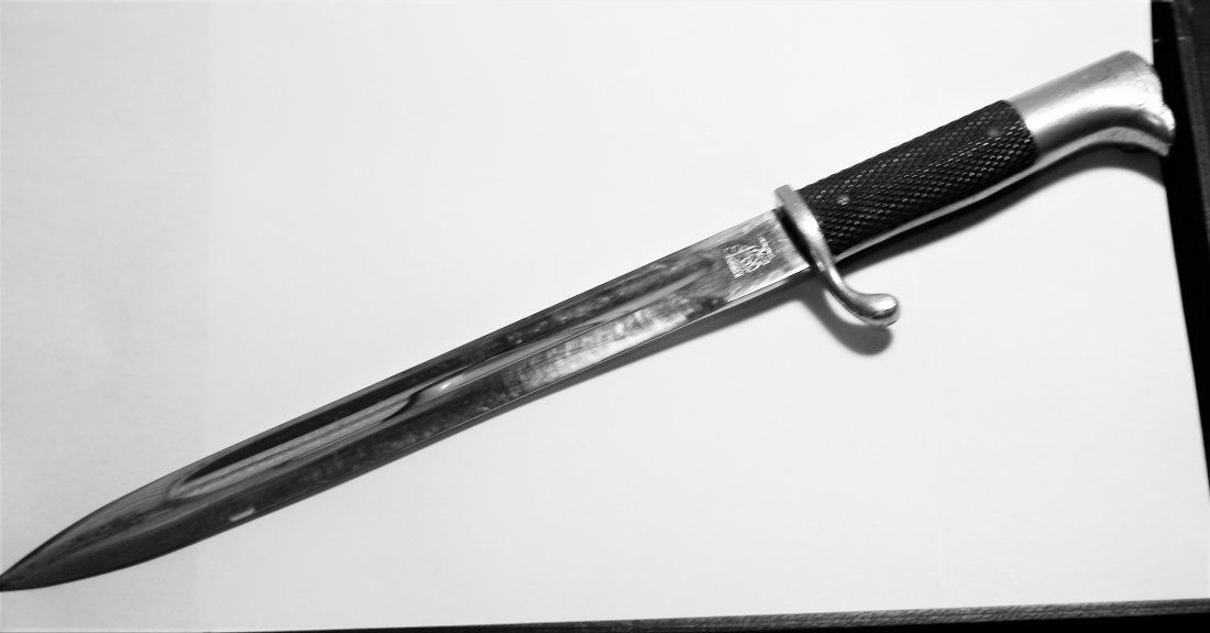 WW2 Carl Eckhorn Solingen German 1938 Dress Dagger/ (1 of 6)