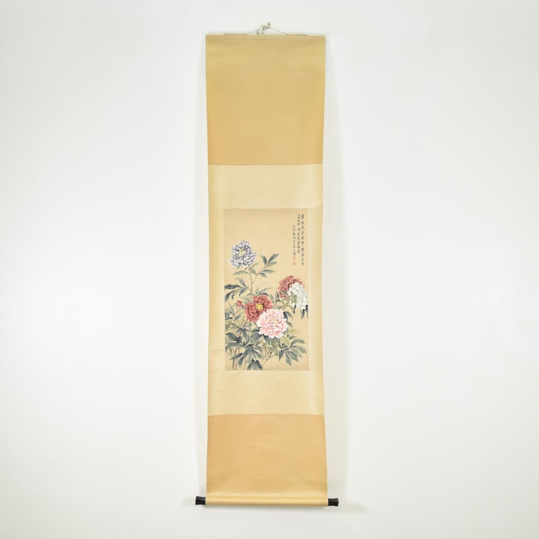 CHINESE SCHOOL, CHRYSANTHEMUMN BLOOMS PAINTING SCROLL (1 of 10)