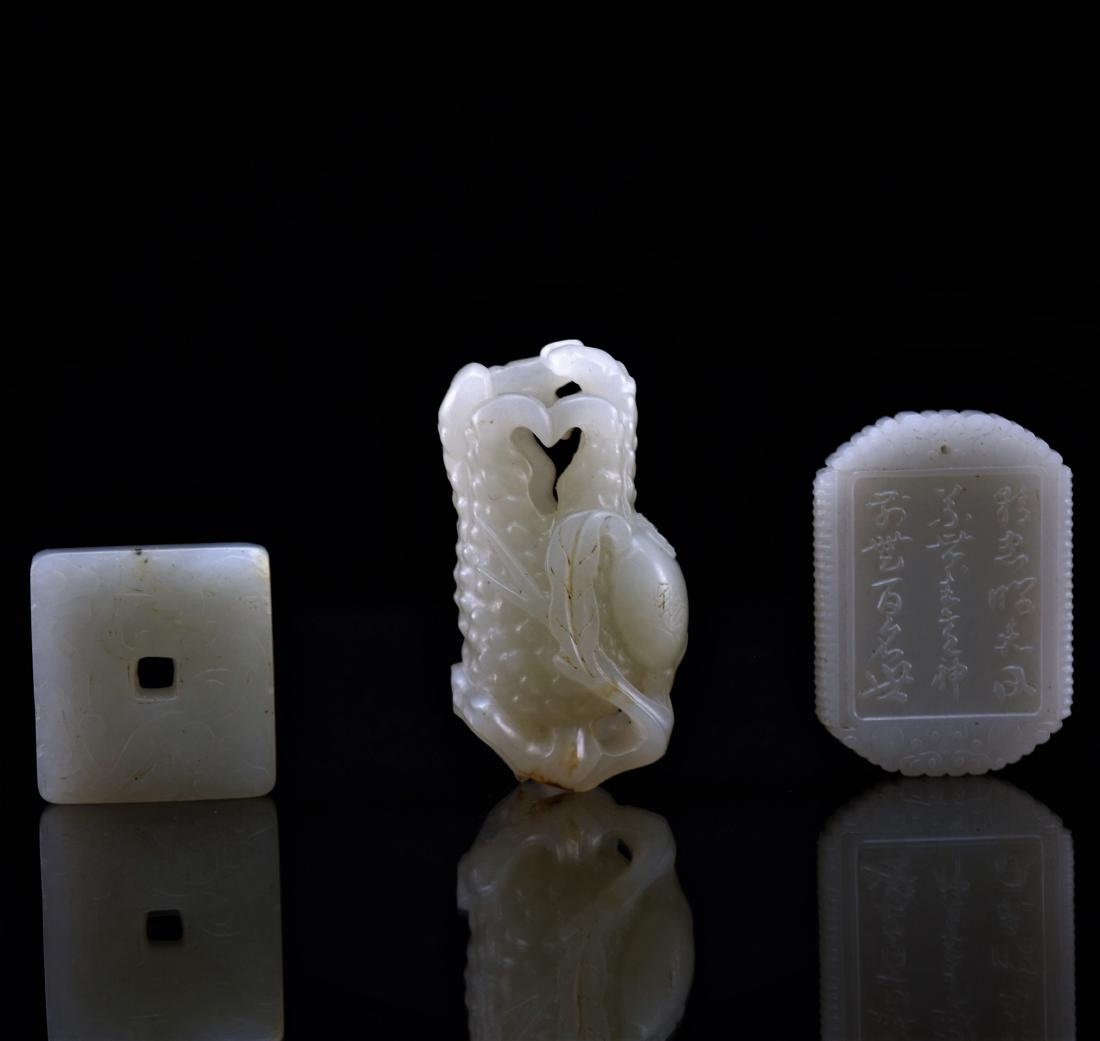 SET OF 3 PCS CARVED JADE PENDANTS (1 of 8)