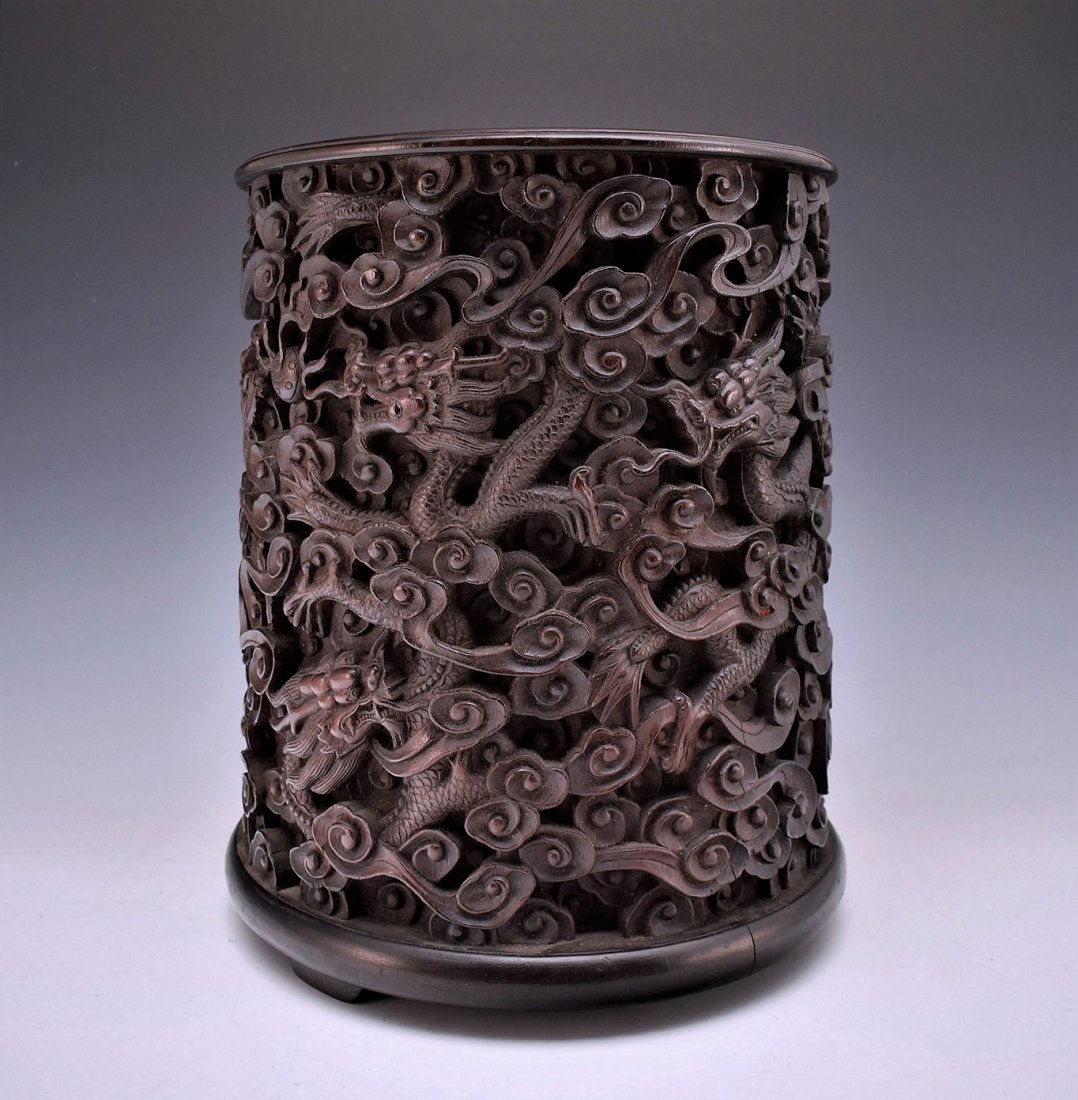 LARGE CARVED ZITAN BRUSH POT WITH DRAGONS MOTIF (1 of 10)