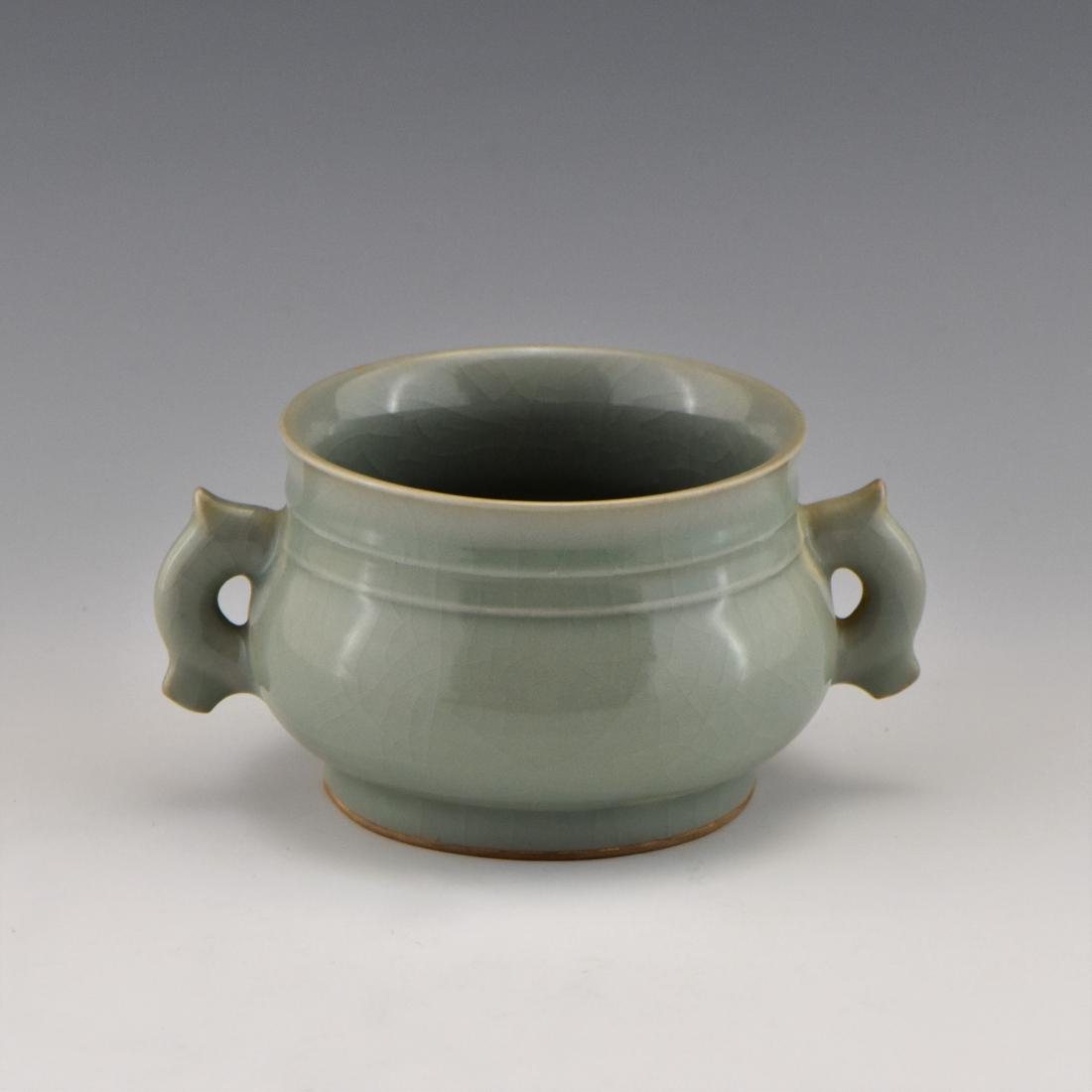 CHINESE GE WARE CELADON CENSER (1 of 9)