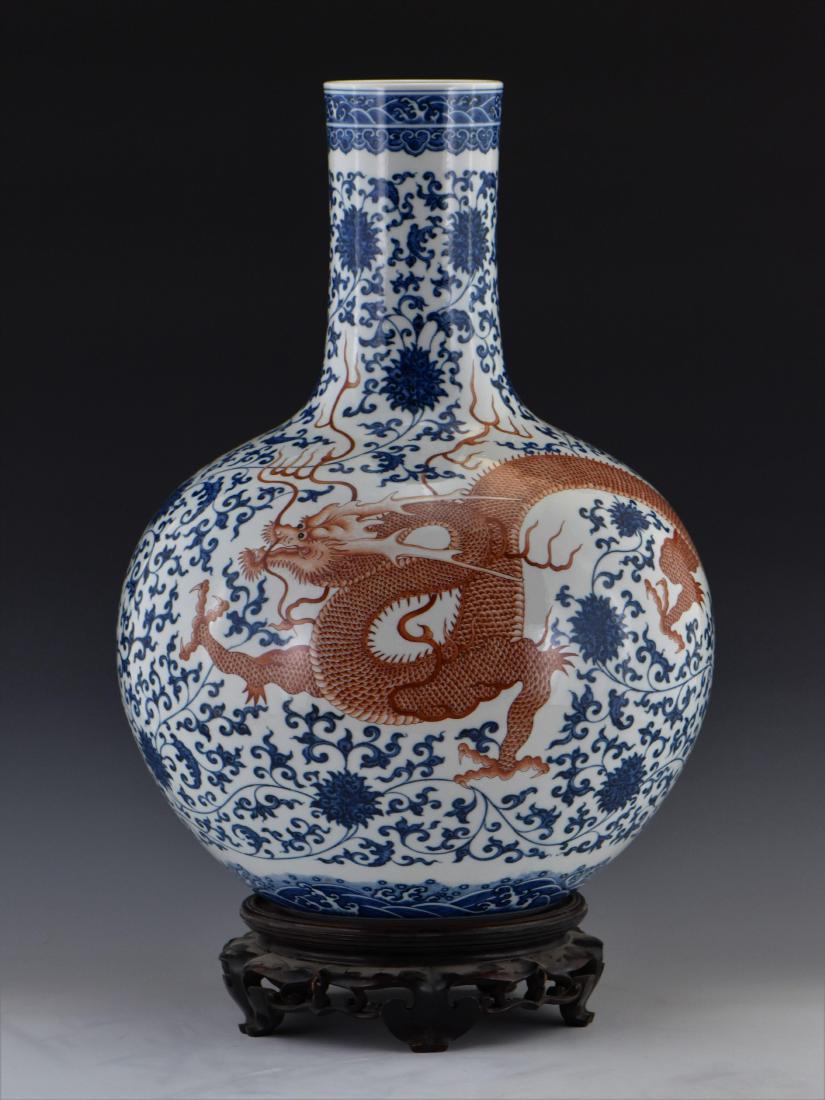 LARGE BLUE AND RED DRAGON CELESTIAL VASE (1 of 12)