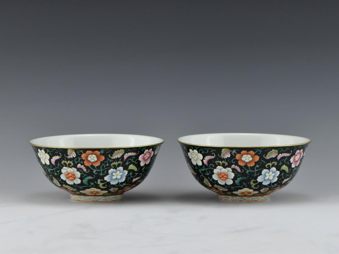 PAIR CHINESE FAMILLE NOIR FLORAL BOWLS (1 of 10)