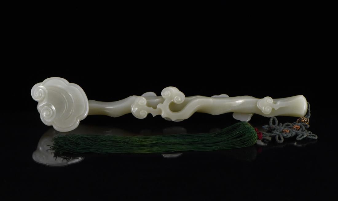 CHINESE LINGZHI JADE RUYI SCEPTER (1 of 7)