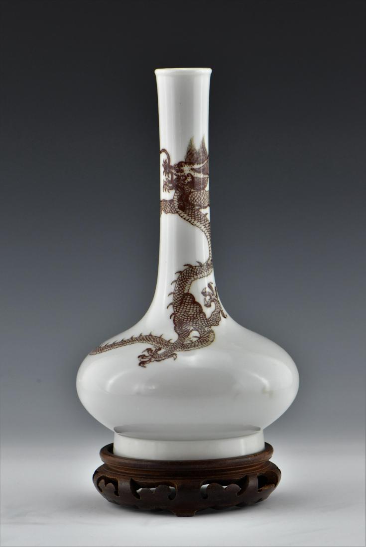 QING RED DRAGON PEKING BOTTLE VASE (1 of 13)