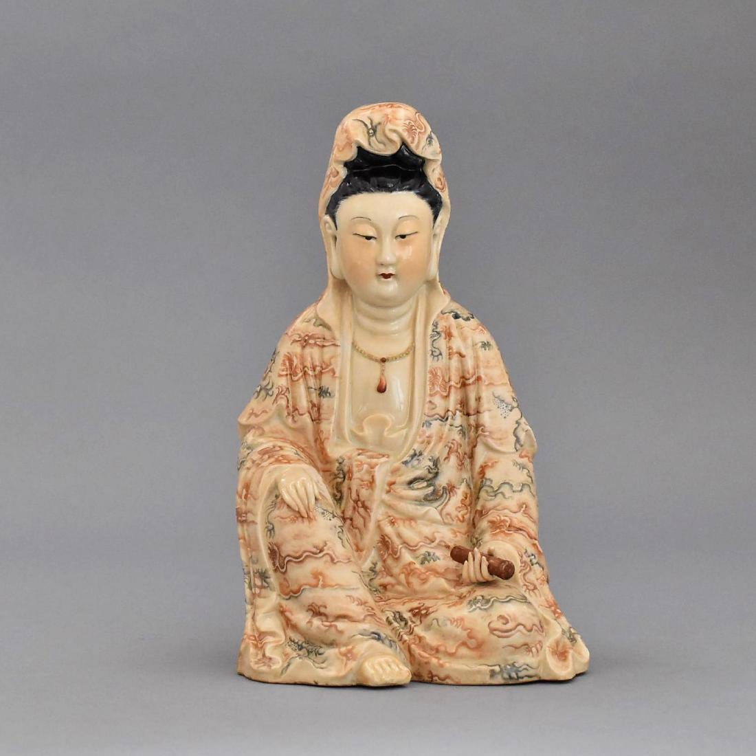 FAMILLE ROSE PORCELAIN SEATED GUANYIN (1 of 9)