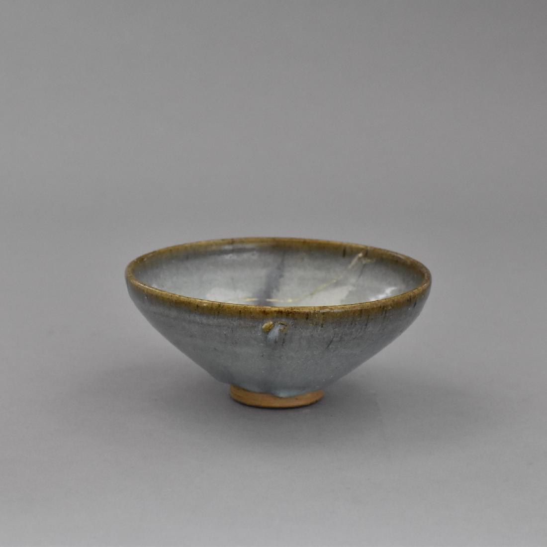 13/14TH C YUAN DYNASTY PERIOD JUN WARE TEA BOWL (1 of 10)