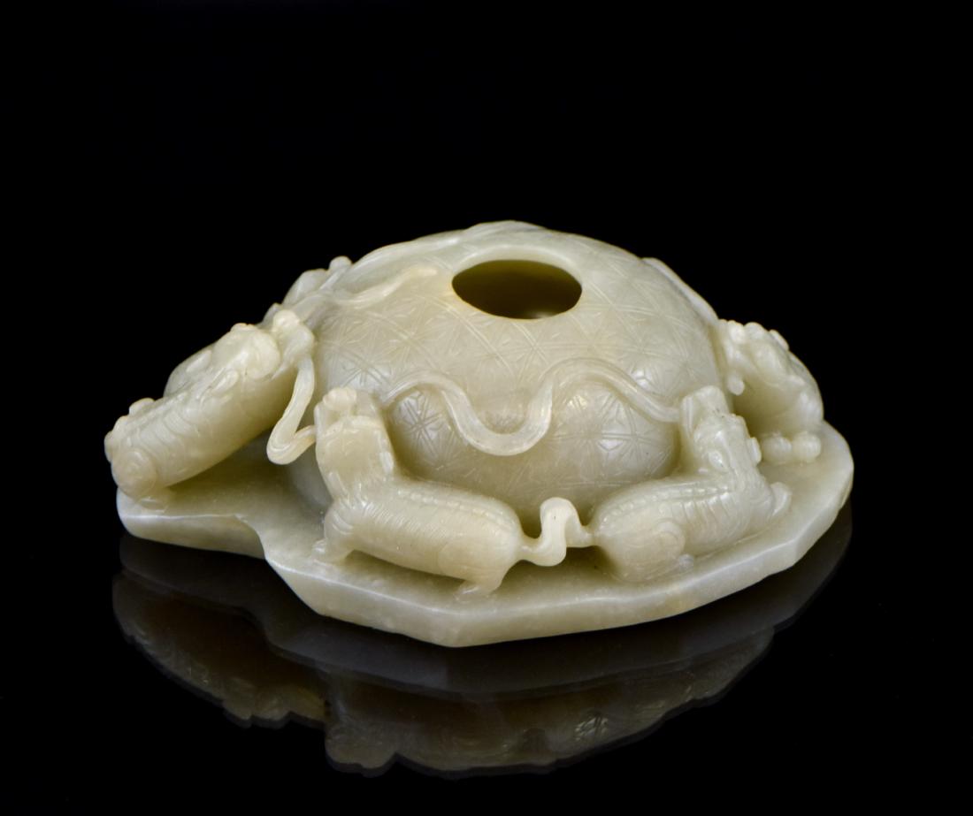 CARVED FIVE FU DOG JADE BRUSH WASHER (1 of 9)