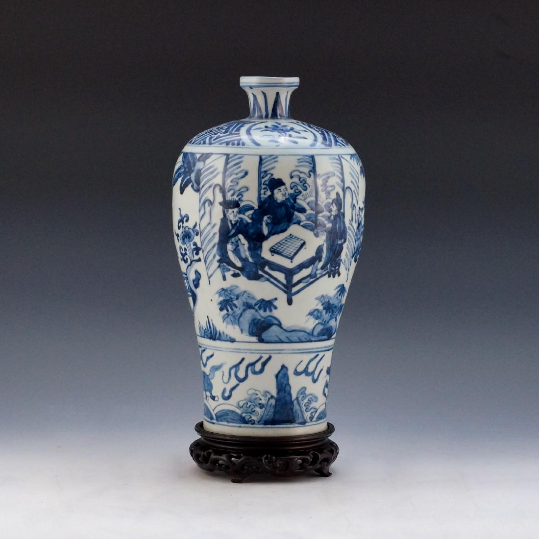 CHINESE MING BLUE & WHITE MEIPING VASE (1 of 12)