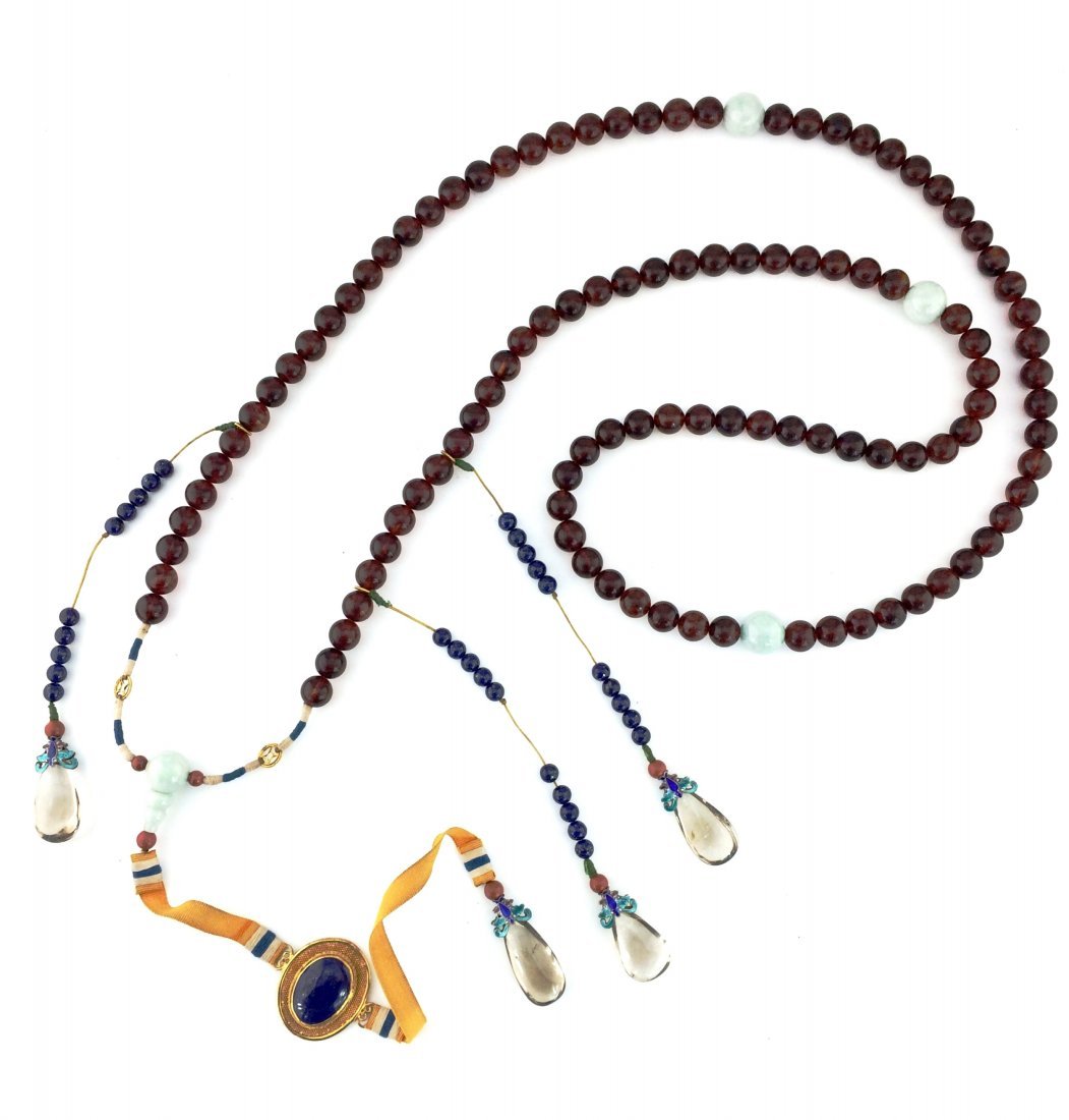 QING AMBER CHAOZHU COURT NECKLACE (1 of 9)