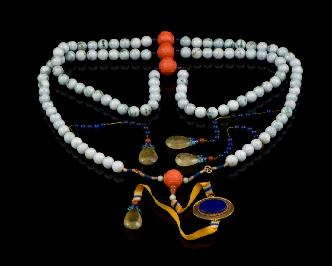 QING JADEITE CHAOZHU COURT NECKLACE (1 of 20)