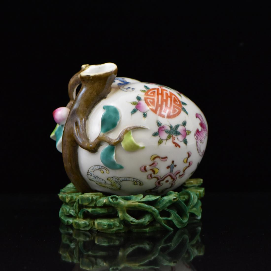 DAOGUANG CHINESE PORCELAIN WATER DROP ON STAND (1 of 9)
