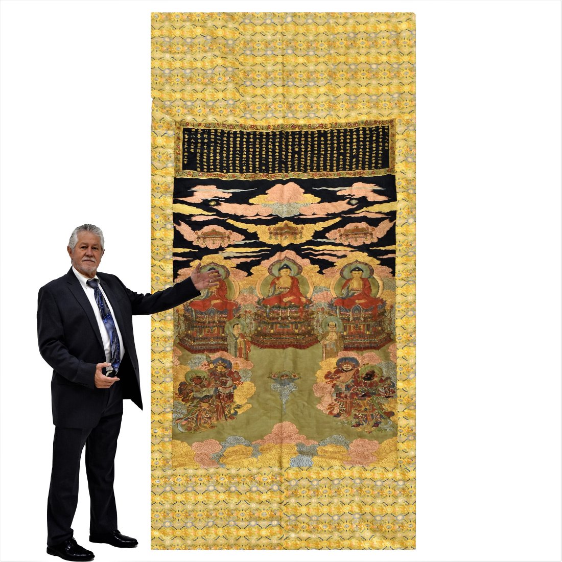 17/18TH C LARGE QING WOVEN SILK FOUR GUARDIAN KINGS (1 of 18)