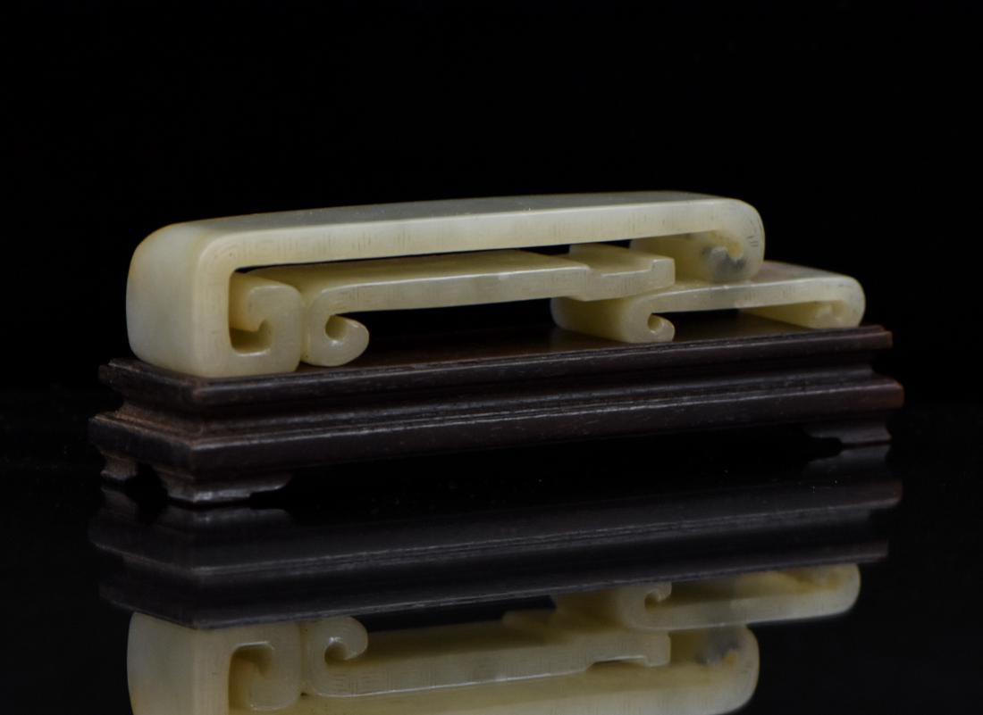 CHINESE JADE INK MIXER ON STAND (1 of 12)