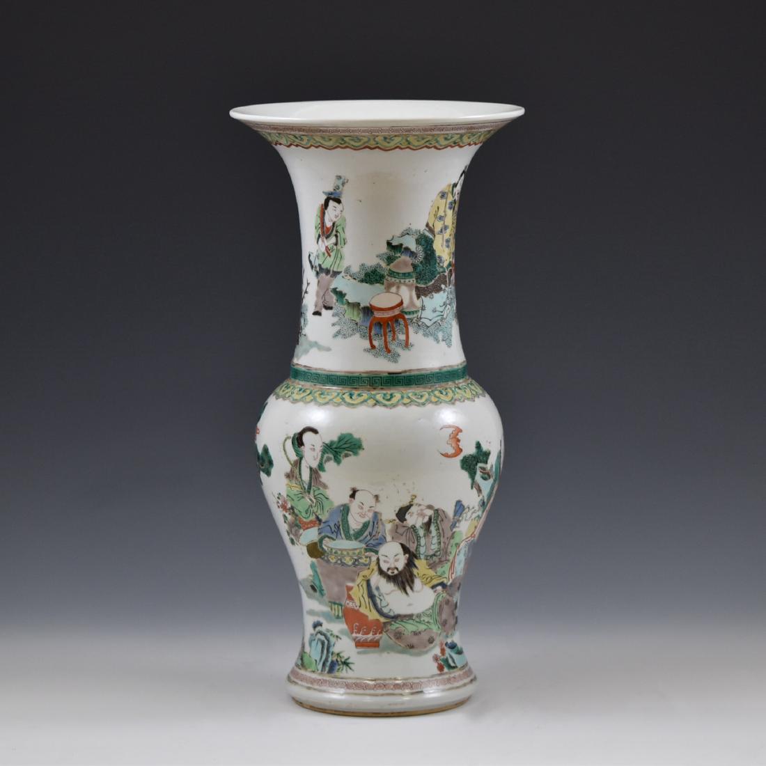 CHINESE KANGXI WUCAI YEN YEN VASE (1 of 10)