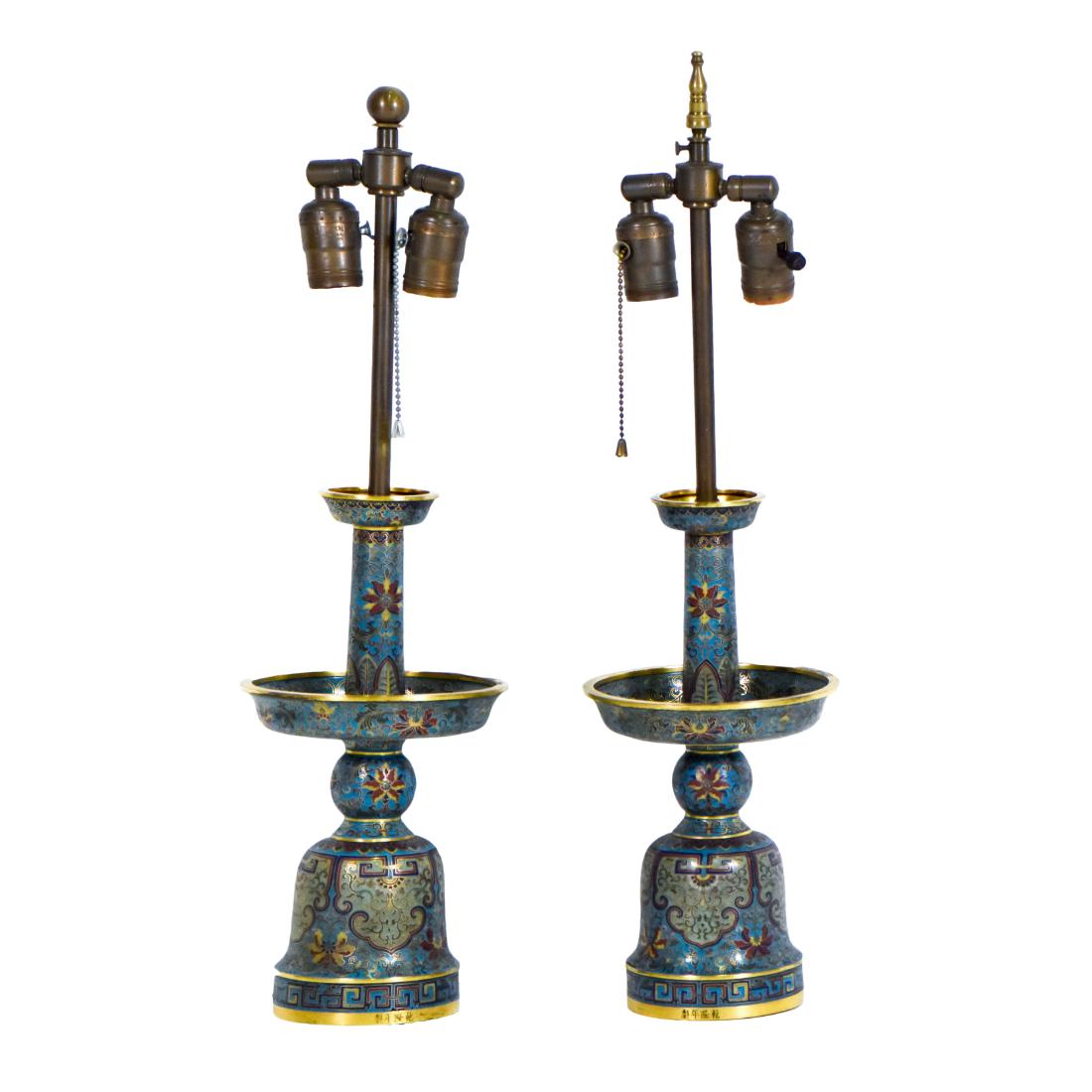 PAIR OF QING GILT BRONZE CLOISONNE ENAMEL LAMPS (1 of 15)