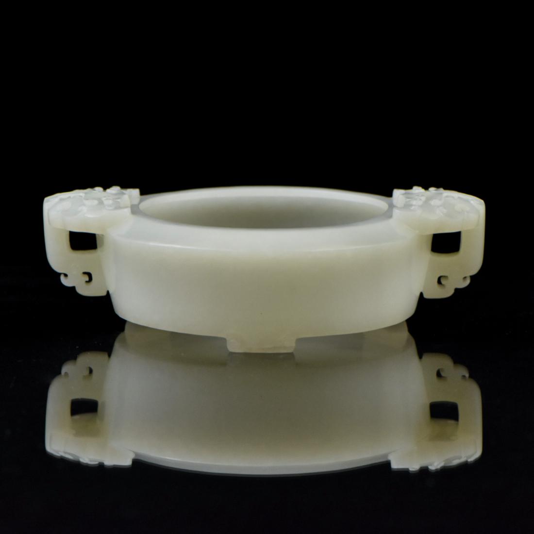 FINE CARVED WHITE JADE BRUSH WASHER (1 of 5)