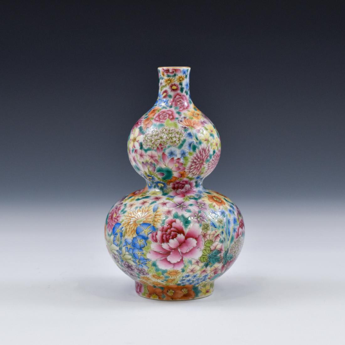 CHINESE QING MILLE FLEUR DOUBLE GOURD PORCELAIN VASE (1 of 10)
