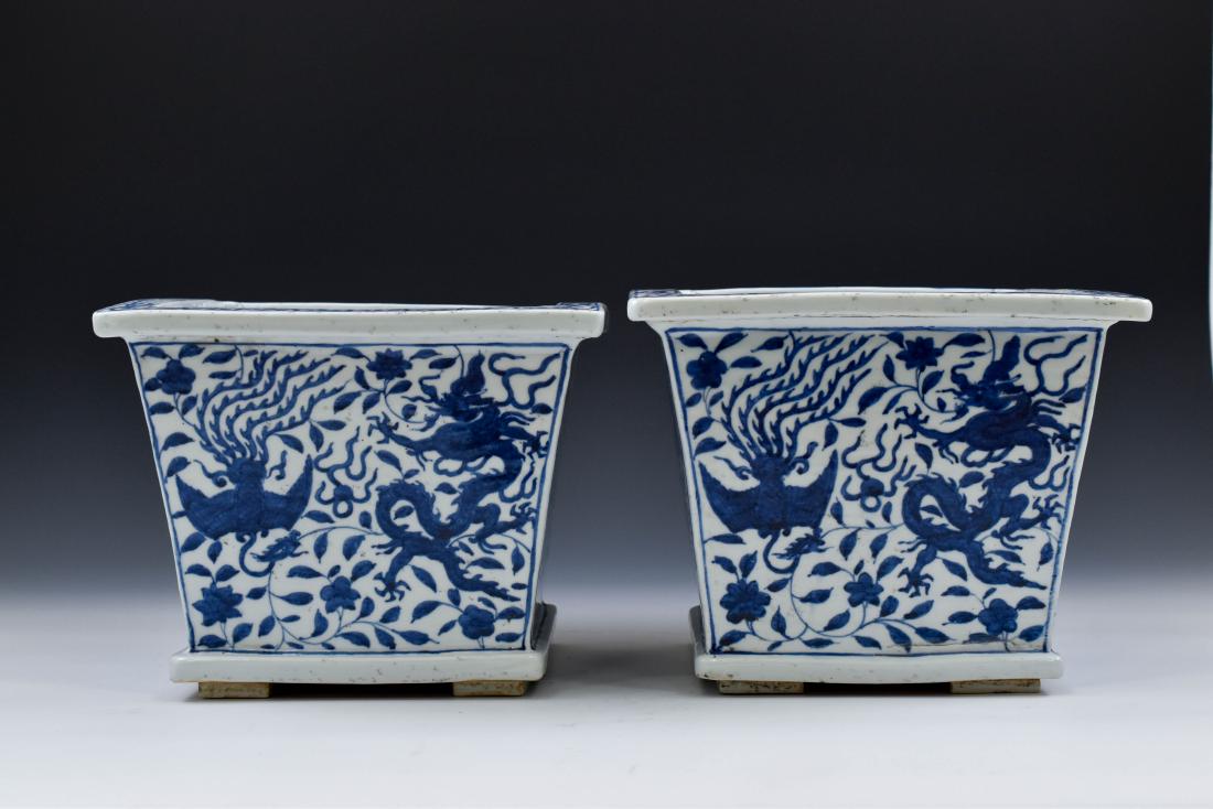 PAIR OF MING BLUE & WHITE DRAGON PHOENIX SQUARE PLANT (1 of 9)