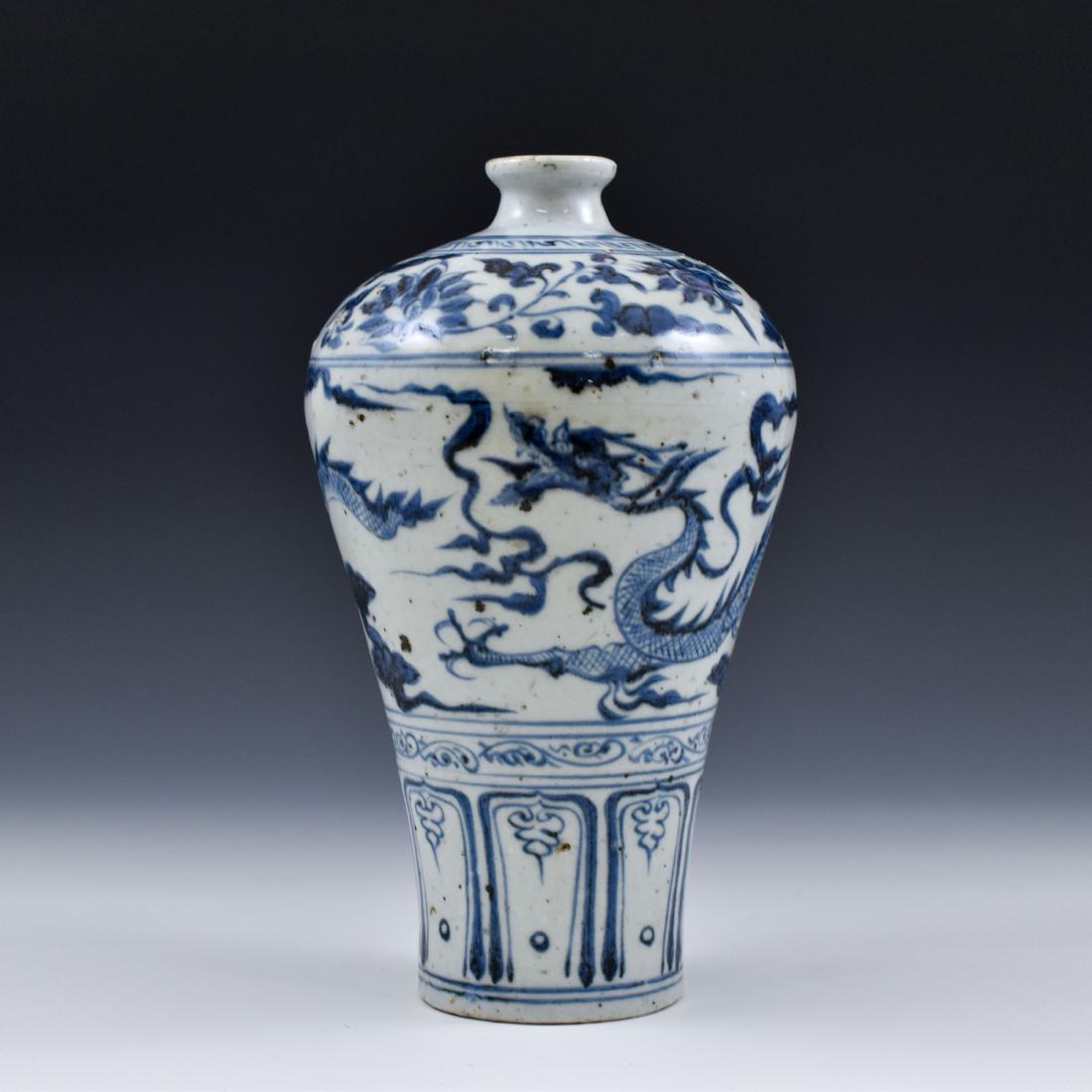 YUAN CHINESE BLUE & WHITE DRAGON MEIPING VASE (1 of 9)