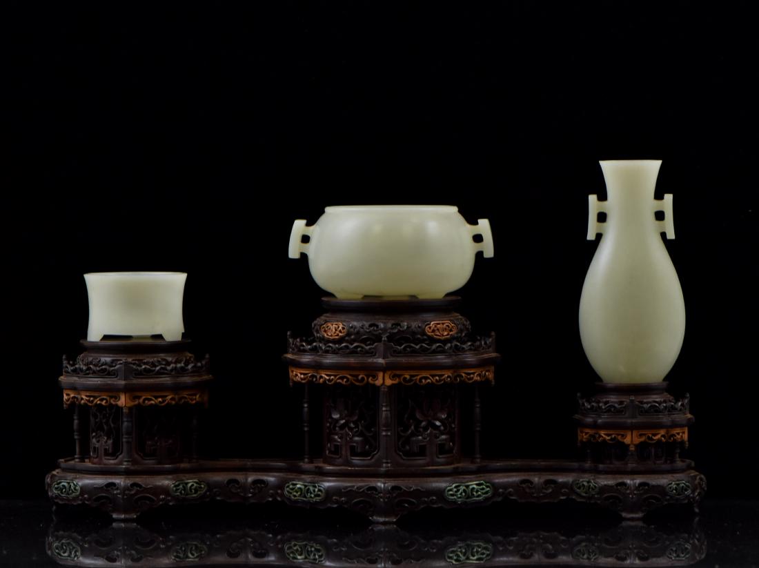 SET OF 3 PCS WHITE JADE ATTRIBUTES ON STAND (1 of 9)
