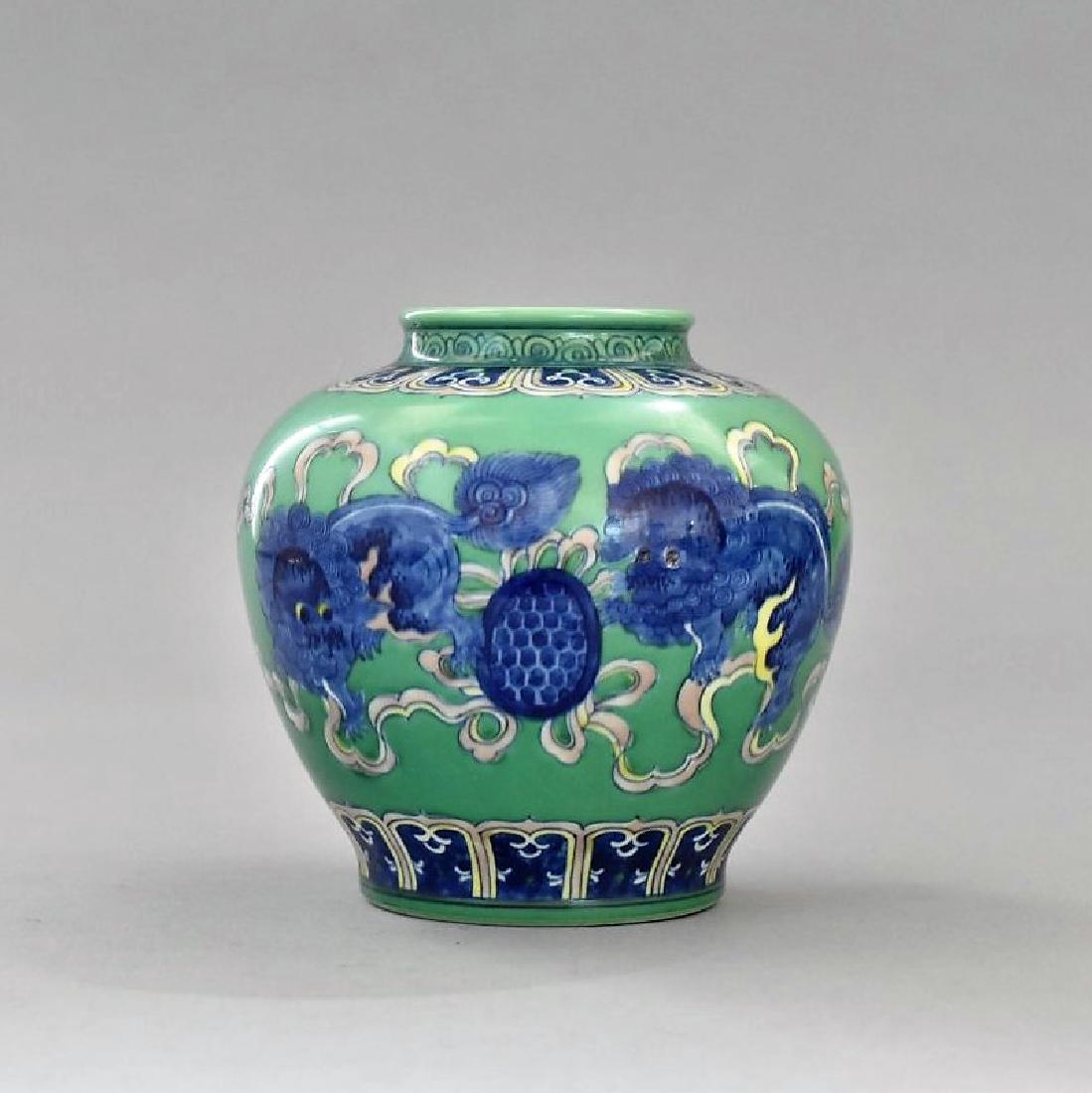 FAMILLE VERTE FOO DOGS GINGER JAR (1 of 8)