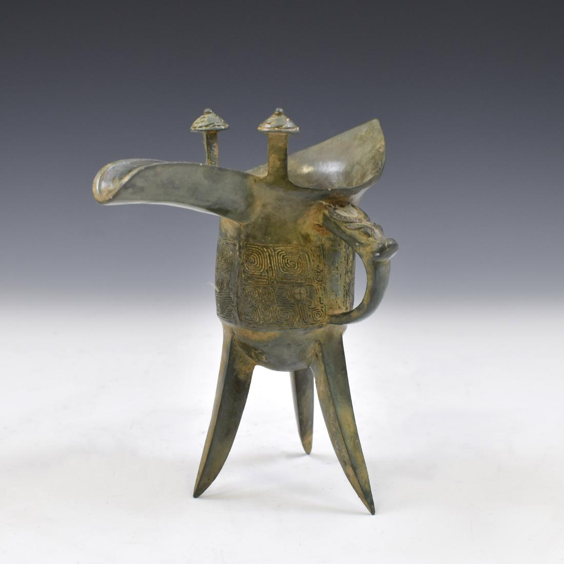 CHINESE ANTIQUE BRONZE JUE WINE VESSEL