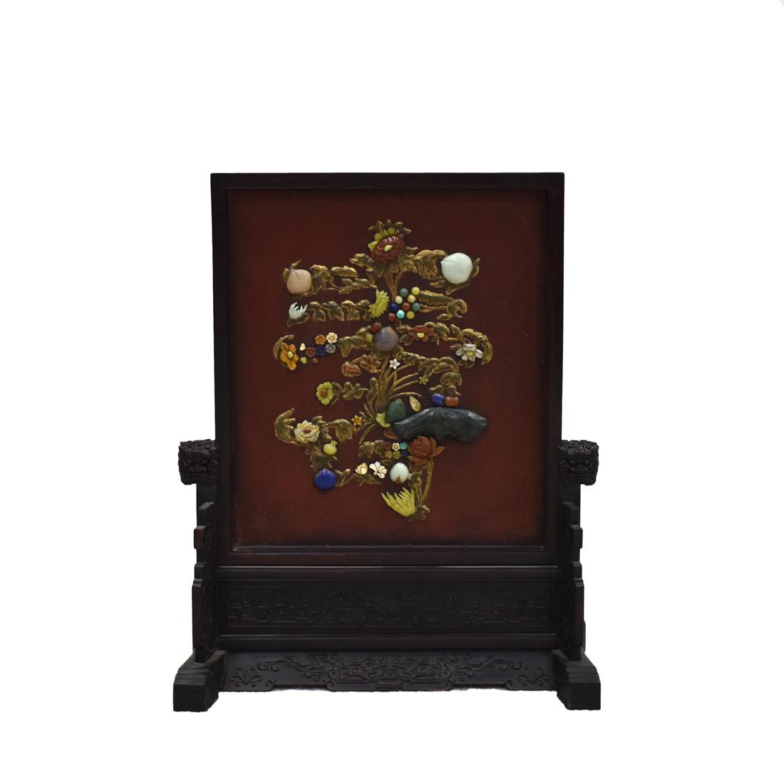 SEMI PRECIOUS STONES & GILT SHOU TABLE SCREEN: Antique Chinese Semi-precious stones inlaid table screen. The rectangular plaque wealthy decorated in gilt and semi-precious stones inlaid including but not limited to lapis-lazuli, carnelian, agate, 