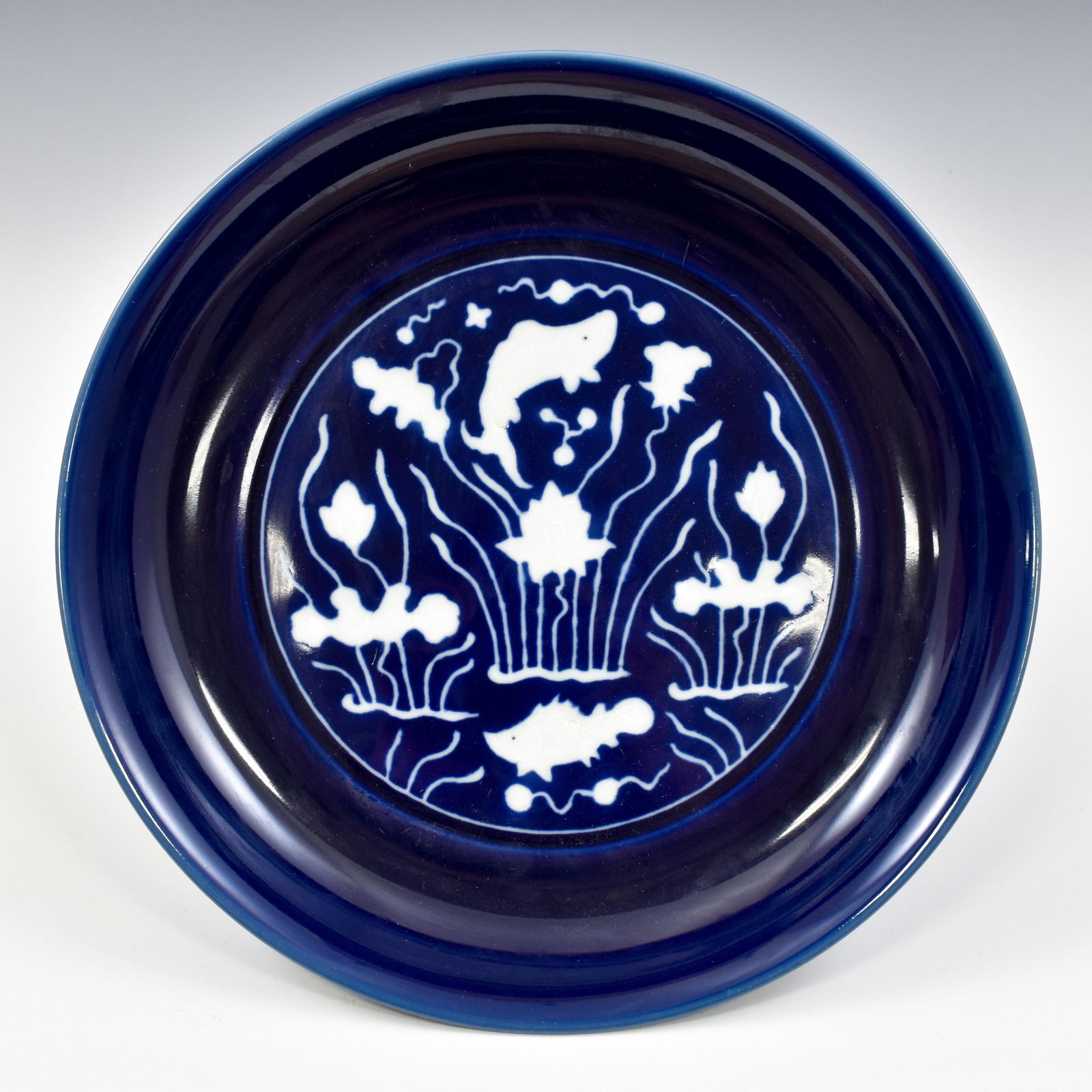 MING XUANDE REVERSED BLUE FISH LOTUS POND PLATE (1 of 7)